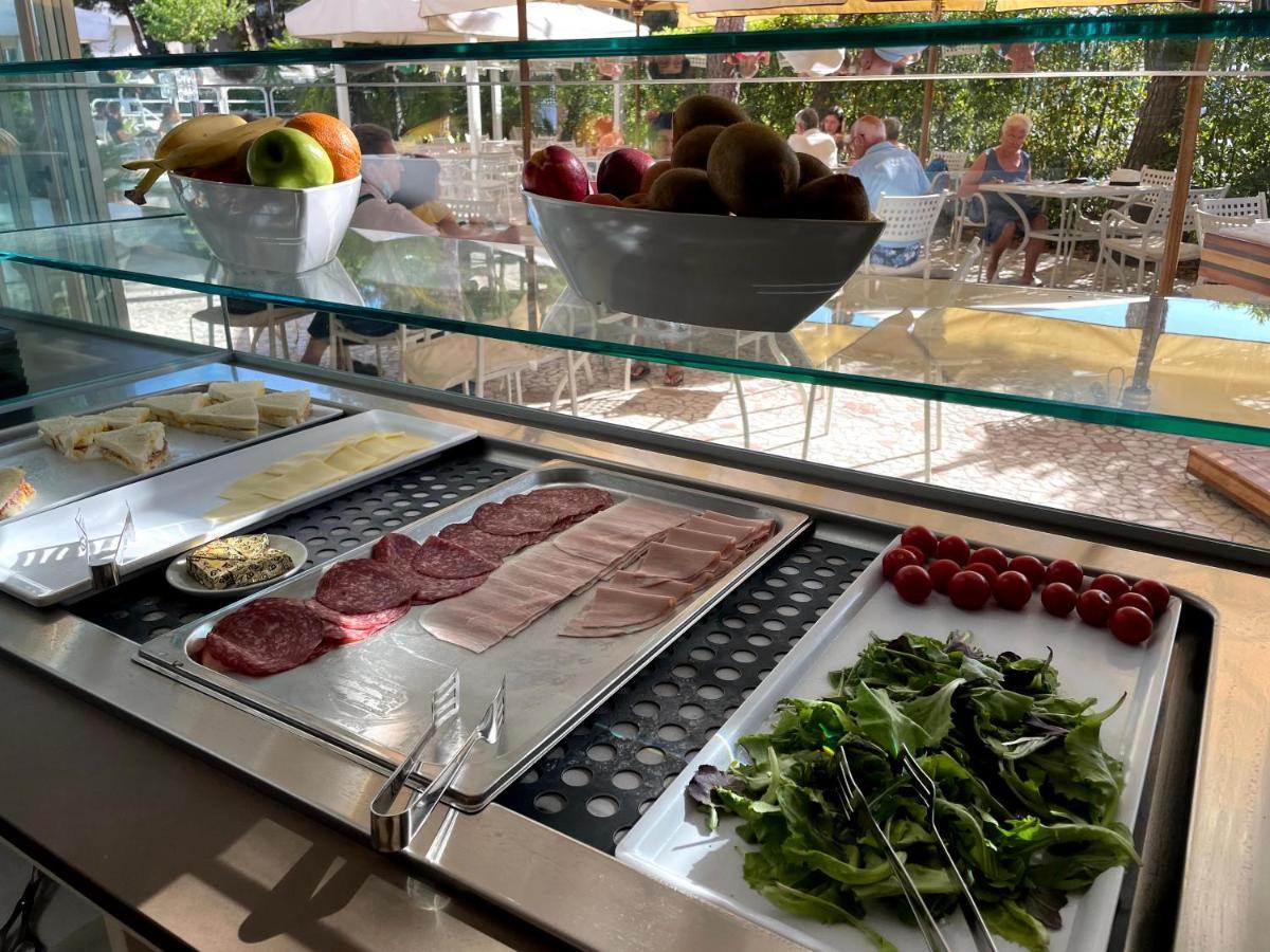 Hotel Franca Milano Marittima Eksteriør billede