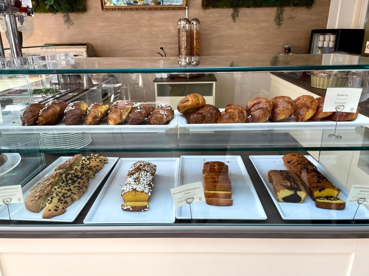 Hotel Franca Milano Marittima Eksteriør billede