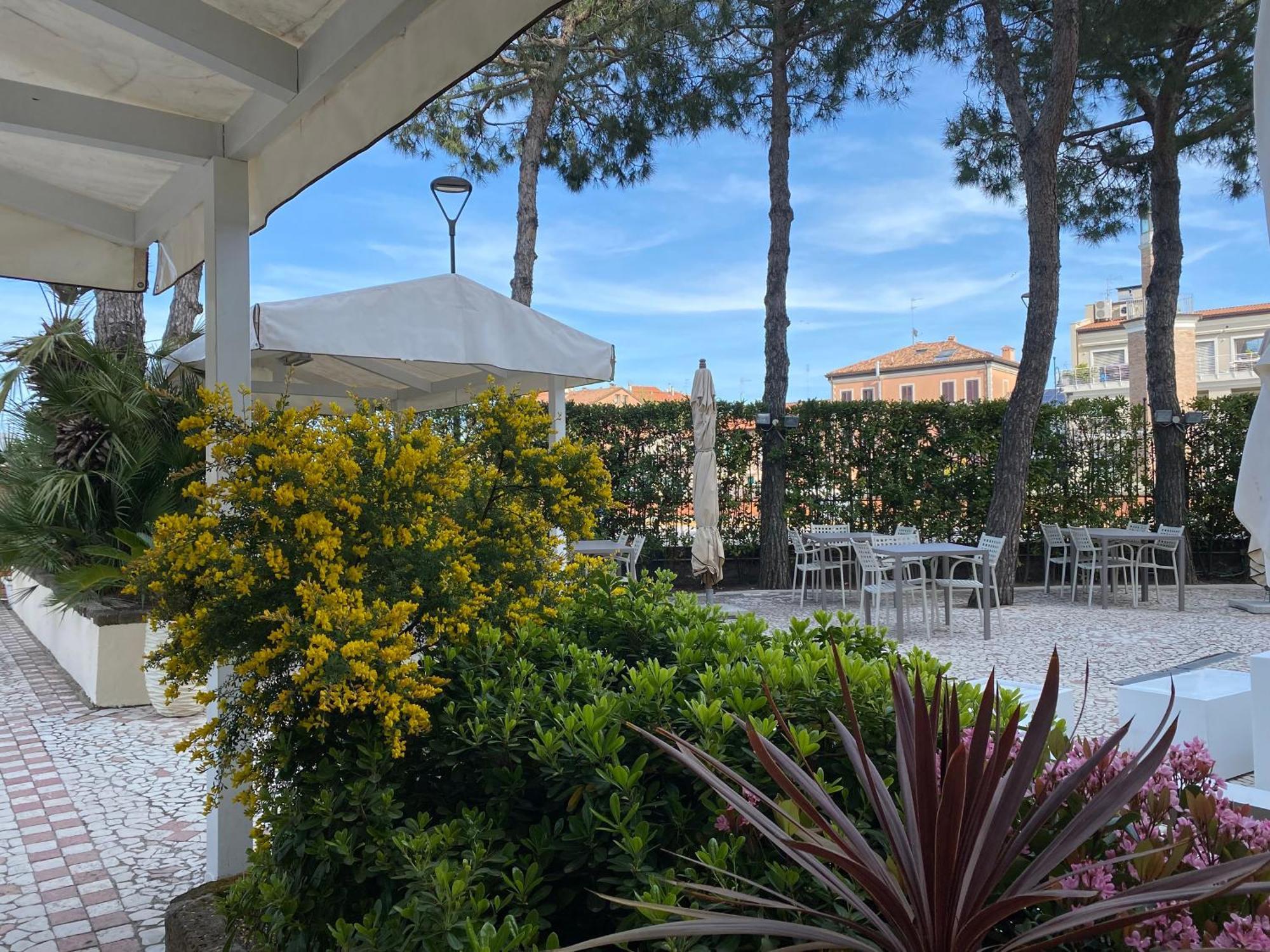 Hotel Franca Milano Marittima Eksteriør billede
