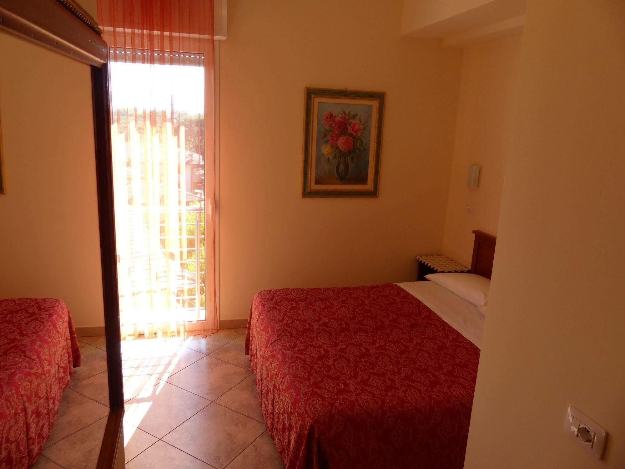 Hotel Franca Milano Marittima Eksteriør billede
