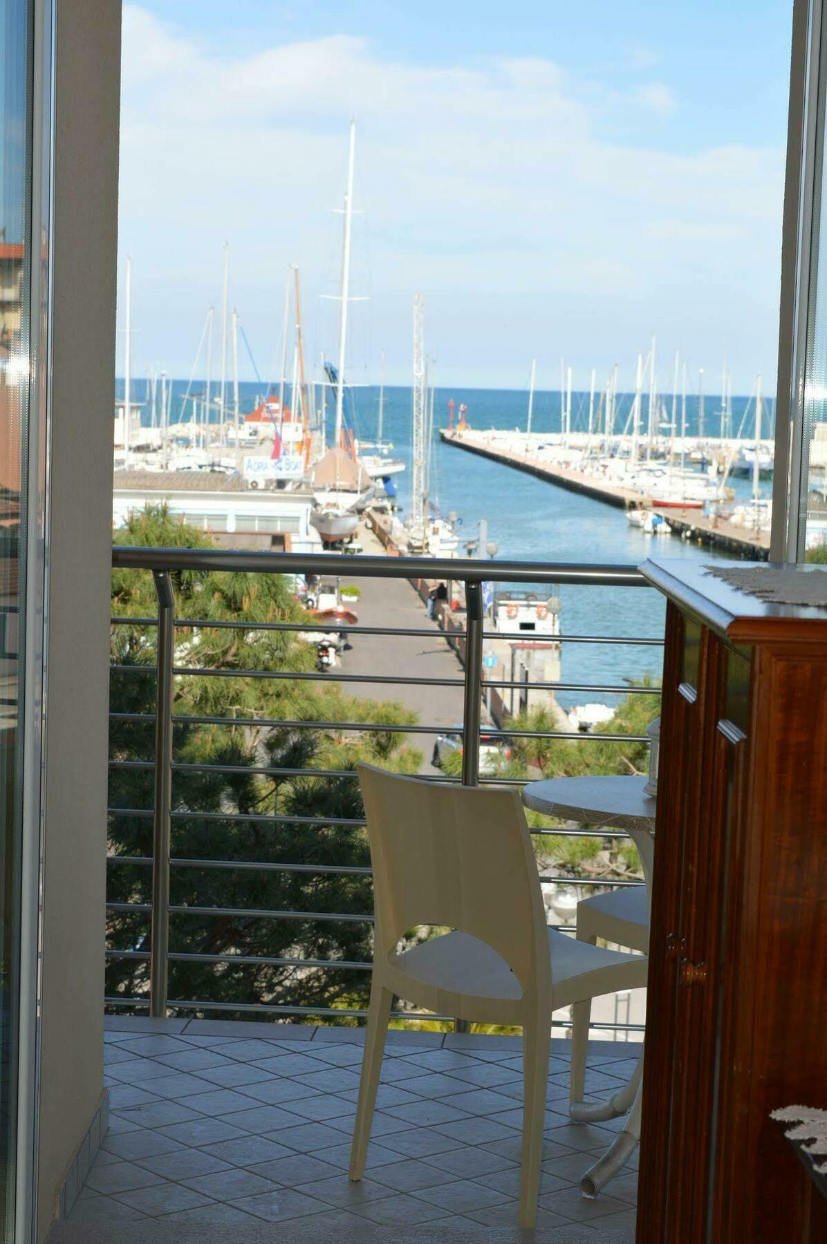 Hotel Franca Milano Marittima Eksteriør billede